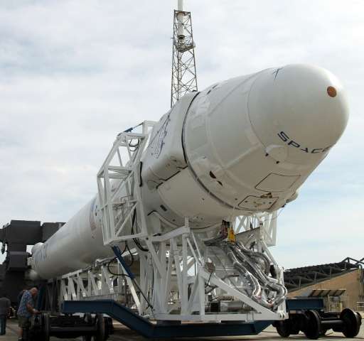 SpaceX cargo ship returns to Earth